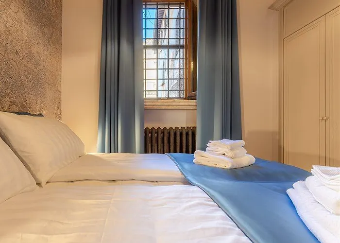 Italy Coronari Tatil Evi